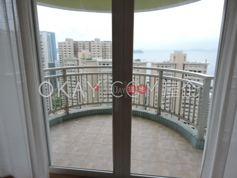 Efficient 3 bedroom with sea views & balcony | For Sale | Block 45-48 Baguio Villa 碧瑤灣45-48座 Sales Listings
