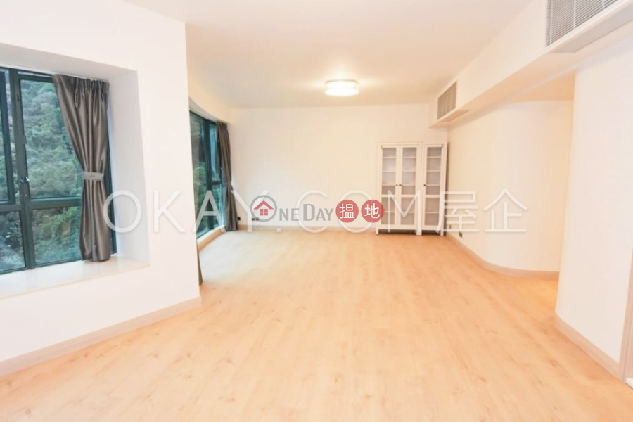 HK$ 68,000/ month, Hillsborough Court Central District Stylish 3 bedroom with parking | Rental