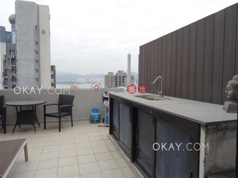 Tasteful 1 bed on high floor with sea views & rooftop | Rental | True Light Building 真光大廈 Rental Listings