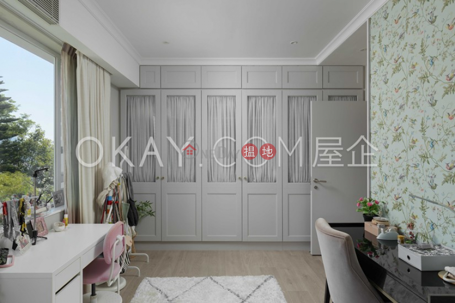 Efficient 3 bedroom with balcony & parking | For Sale | 6-8 Ching Sau Lane 靜修里 6-8 號 Sales Listings