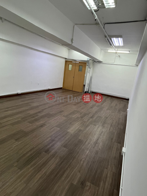 近地鐵站，細細間，好用，靚裝修 | 金基工業大廈 Gold King Industrial Building _0