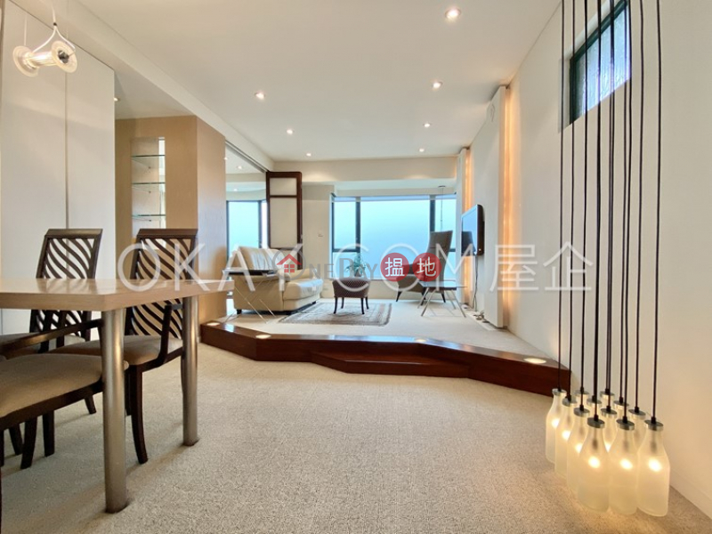 Lovely 1 bedroom on high floor with parking | For Sale | Hillsborough Court 曉峰閣 Sales Listings