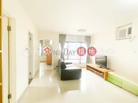 Practical 2 bedroom on high floor with rooftop | Rental | Harbour Heights 海峰園 _0