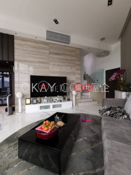 Property Search Hong Kong | OneDay | Residential Sales Listings | Lovely 5 bedroom on high floor with harbour views | For Sale