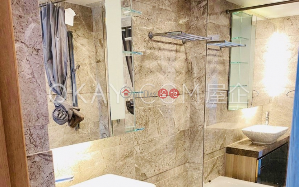 HK$ 26,000/ month | Diva, Wan Chai District | Intimate 2 bedroom with balcony | Rental