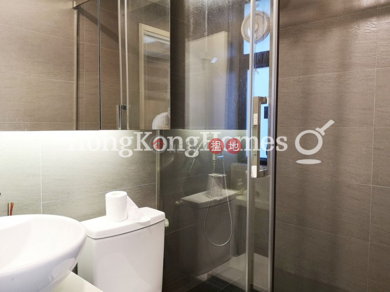 3 Bedroom Family Unit for Rent at Jade House 210-214 Hennessy Road | Wan Chai District Hong Kong Rental HK$ 22,500/ month