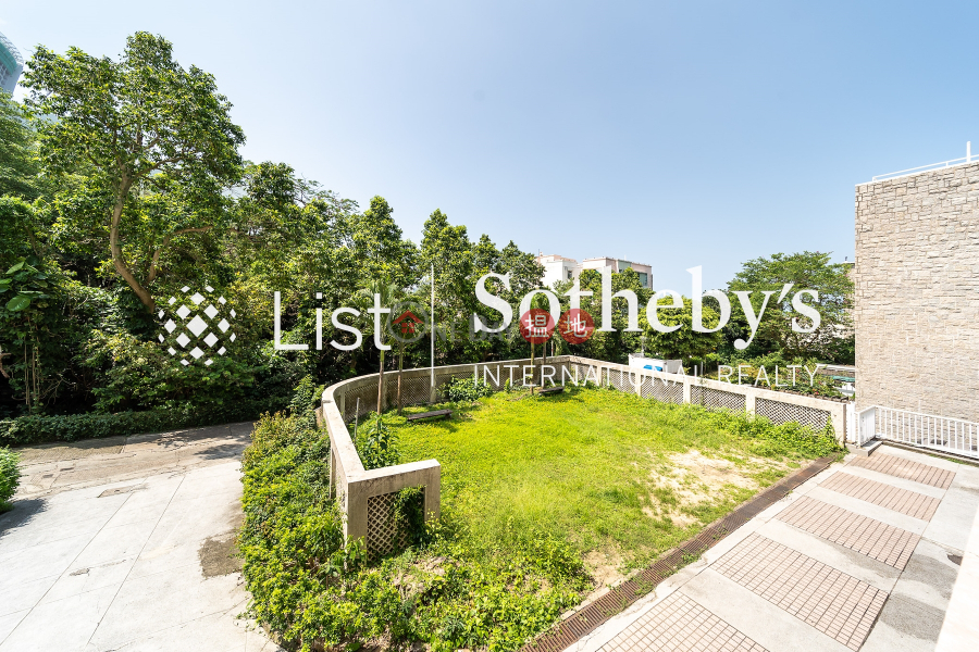 Property for Rent at 78-80 Repulse Bay Road Repulse Bay Villas with 3 Bedrooms 78-80 Repulse Bay Road | Southern District Hong Kong Rental HK$ 85,000/ month