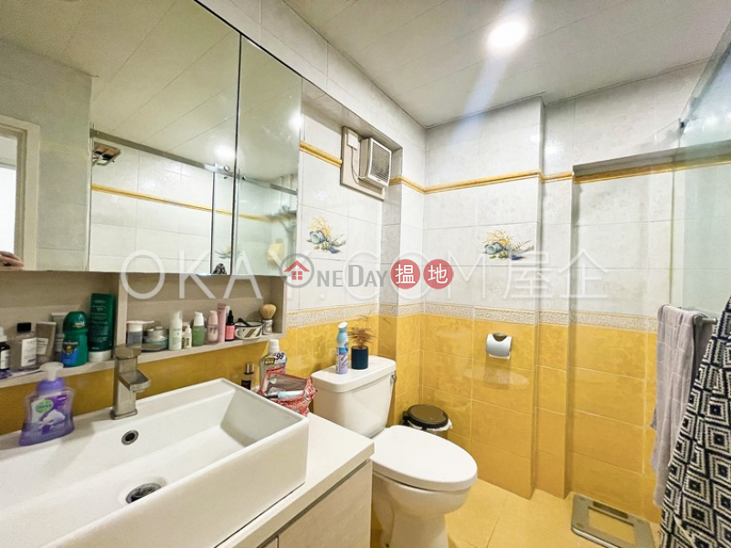 Sands Building | Low | Residential Sales Listings, HK$ 8.2M