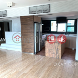 Gorgeous 3 bedroom on high floor with balcony | Rental | Discovery Bay, Phase 13 Chianti, The Premier (Block 6) 愉景灣 13期 尚堤 映蘆(6座) _0