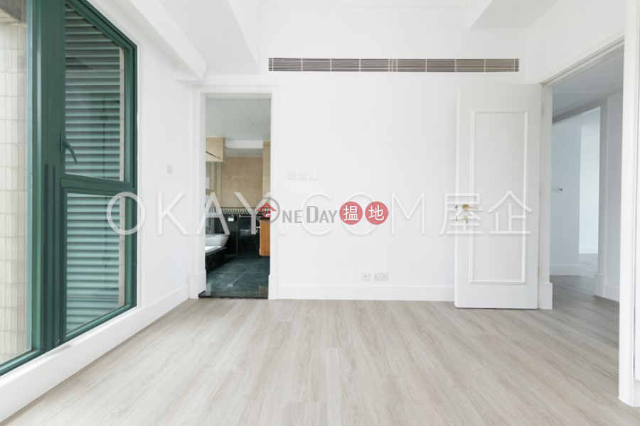 Exquisite 4 bedroom with parking | Rental | Fairmount Terrace Fairmount Terrace Rental Listings