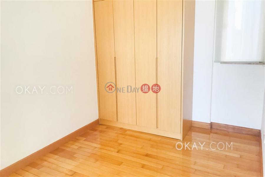 HK$ 100,000/ month, The Waterfront Phase 2 Tower 5, Yau Tsim Mong, Lovely 4 bedroom on high floor with parking | Rental