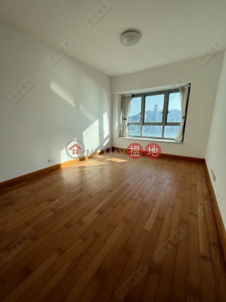 Three bedrooms and one apartment in The Harbourside | The Harbourside Tower 3 君臨天下3座 Sales Listings