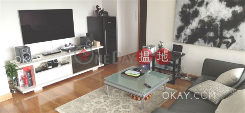 Unique 3 bedroom on high floor | Rental, Valverde 蔚皇居 | Central District (OKAY-R34435)_0