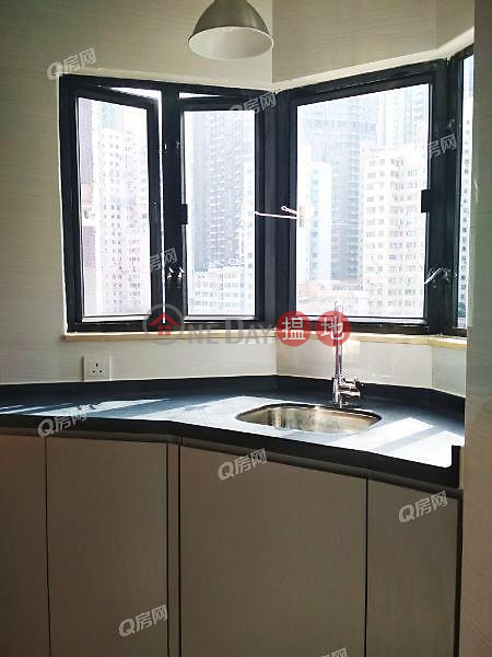 Property Search Hong Kong | OneDay | Residential Rental Listings | Goodview Court | 2 bedroom High Floor Flat for Rent