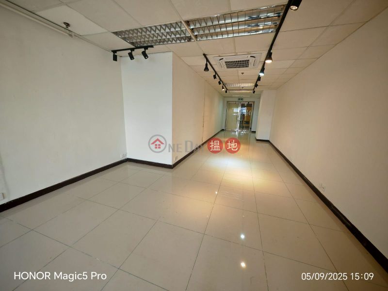 WORKSHOP 62 Hoi Yuen Road | Kwun Tong District Hong Kong | Rental HK$ 20,000/ month