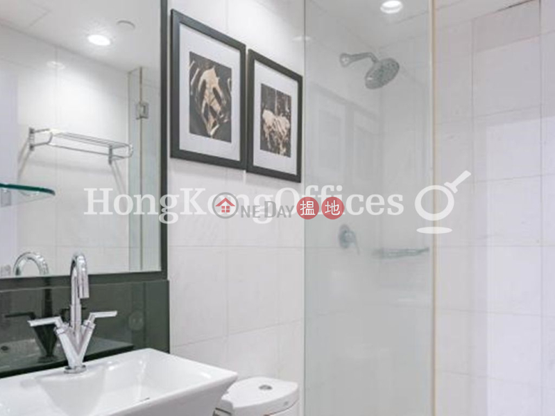 The Plaza LKF|中層寫字樓/工商樓盤|出租樓盤|HK$ 42,004/ 月