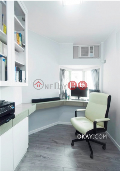 Luxurious 3 bedroom on high floor | For Sale | Island Place 港運城 Sales Listings