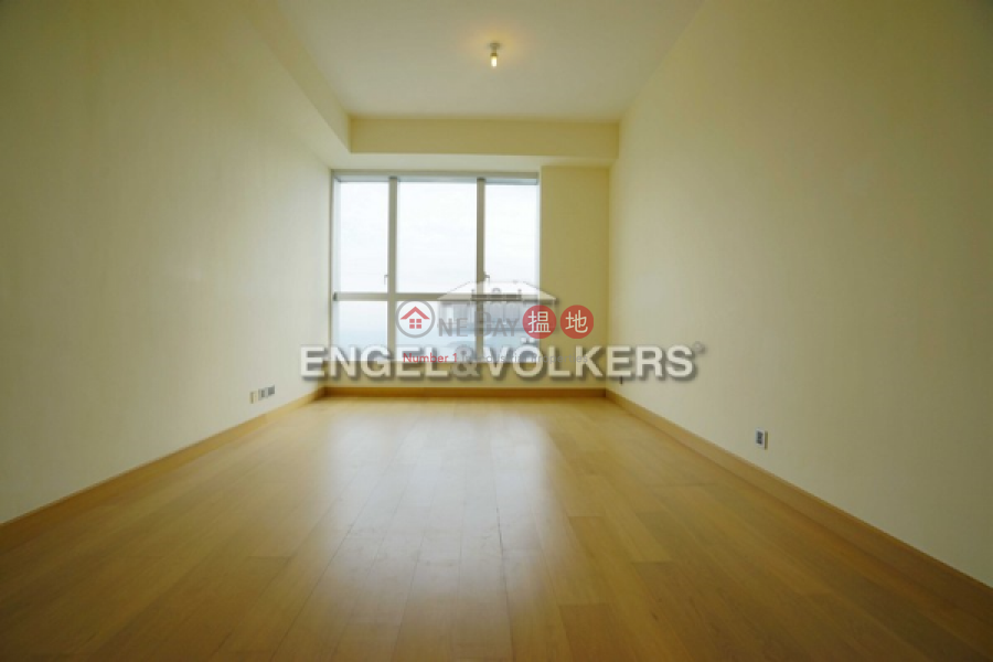 3 Bedroom Family Flat for Sale in Wong Chuk Hang 9 Welfare Road | Southern District | Hong Kong, Sales HK$ 48.3M