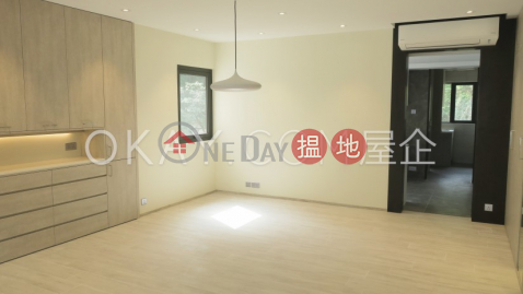 Stylish 4 bedroom with parking | Rental, Craigmount 紀園 | Wan Chai District (OKAY-R167010)_0