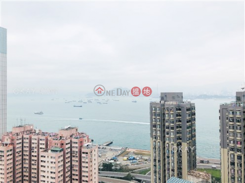 HK$ 25,000/ month | Artisan House, Western District, Lovely studio on high floor with sea views & balcony | Rental