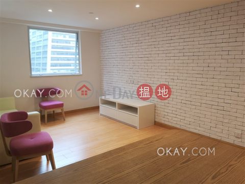 Lovely 1 bedroom in Sheung Wan | Rental, Wing Shun Building 永順大廈 | Western District (OKAY-R369043)_0
