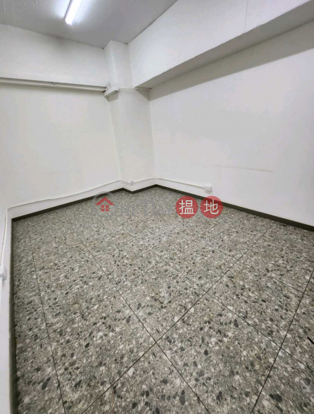 荀,!平租^實用小倉寫 性價比高 即租即用|3建群街 | 屯門香港|出租-HK$ 3,700/ 月