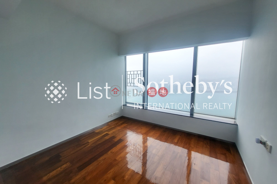 HK$ 100,000/ month The Harbourfront Landmark, Kowloon City Property for Rent at The Harbourfront Landmark with 4 Bedrooms