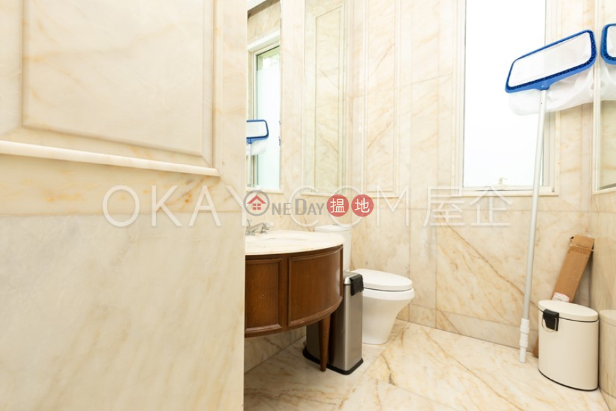 HK$ 310M 110 Repulse Bay Road Southern District Exquisite house with sea views, rooftop & terrace | For Sale