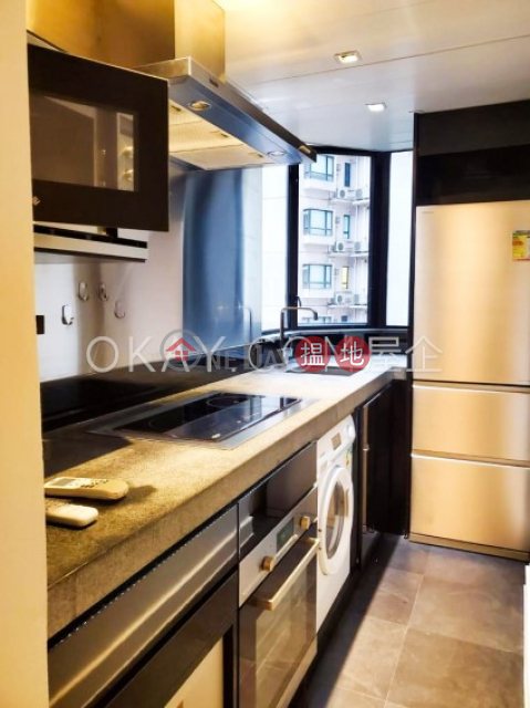 Luxurious 1 bedroom in Mid-levels West | For Sale | Maxluck Court 美樂閣 _0