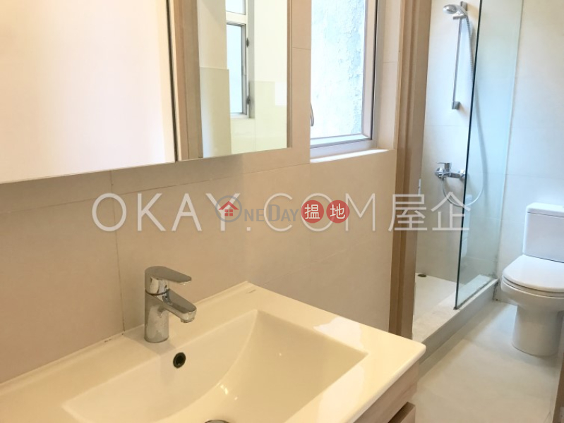 Charming 1 bedroom in Mid-levels West | Rental 111-113 Caine Road | Central District Hong Kong Rental, HK$ 26,000/ month