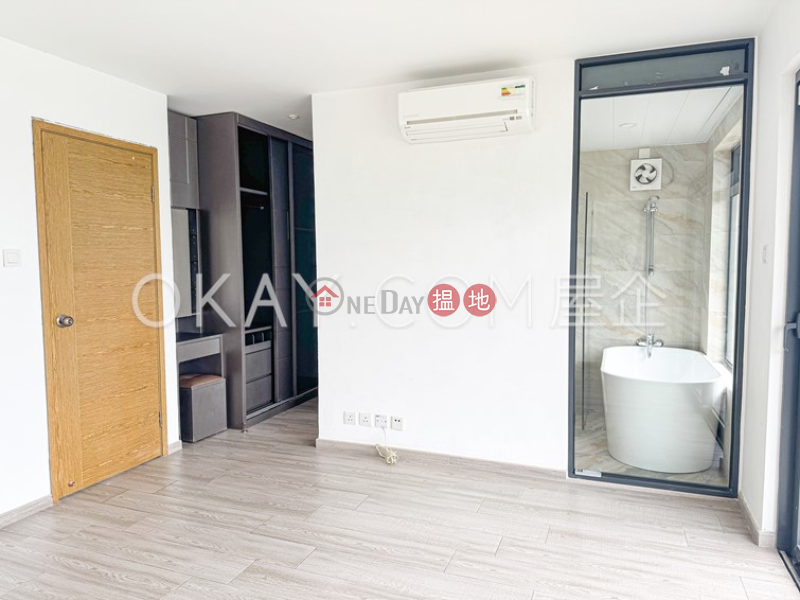 Unique house with sea views, rooftop & terrace | Rental | Lobster Bay Villa 海寧居 Rental Listings