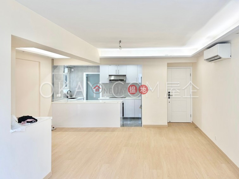 Rare 3 bedroom with parking | Rental, Winfield Gardens 永富苑 Rental Listings | Wan Chai District (OKAY-R218784)