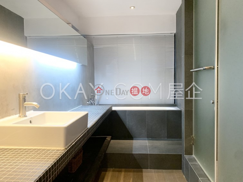 HK$ 13.8M | GOA Building, Western District, Gorgeous 1 bedroom with terrace | For Sale
