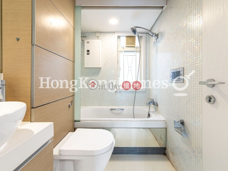 3 Bedroom Family Unit at Centrestage | For Sale | Centrestage 聚賢居 Sales Listings