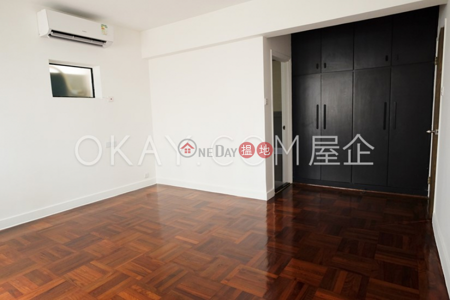 HK$ 50,000/ month Yee Lin Mansion Western District, Luxurious 3 bedroom with parking | Rental