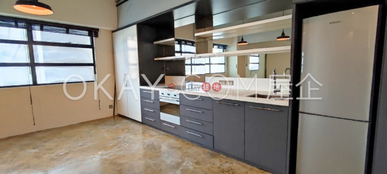 E. Tat Factory Building, Middle Residential Rental Listings, HK$ 40,000/ month