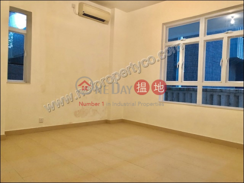 Nice Decoration Residential for Rent, Hillview 半山樓 | Central District (A054782)_0