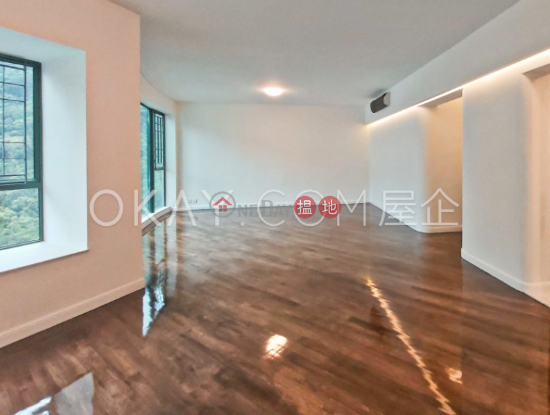 Efficient 3 bedroom on high floor | For Sale | Hillsborough Court 曉峰閣 Sales Listings
