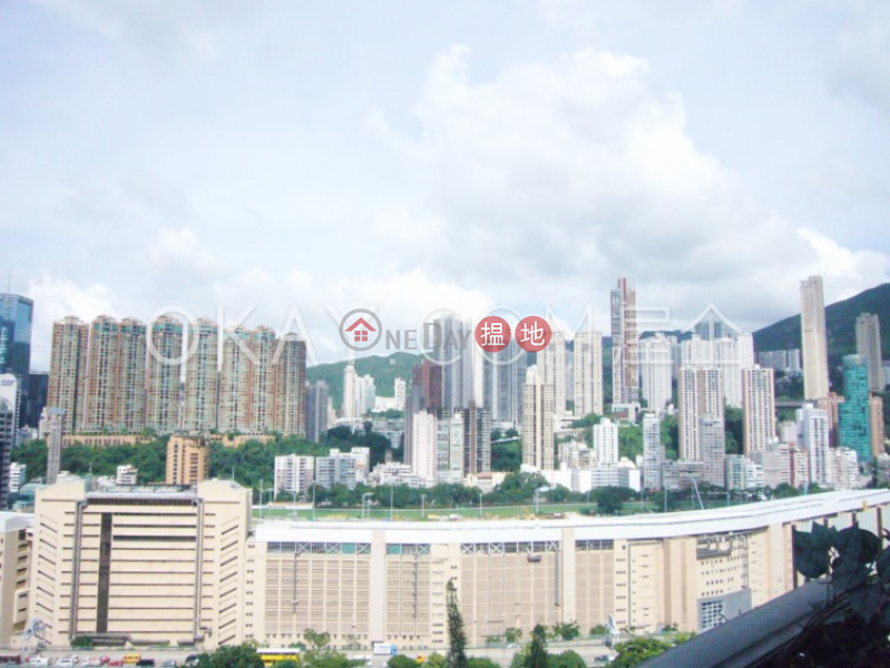 香港搵樓|租樓|二手盤|買樓| 搵地 | 住宅出售樓盤|5房4廁,星級會所,連車位《肇輝臺6號出售單位》
