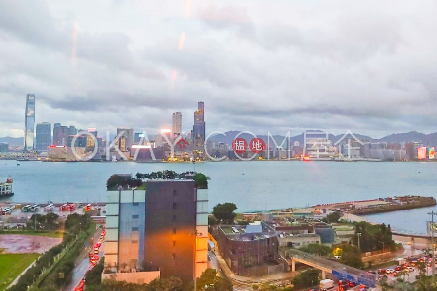 Tasteful 1 bedroom with harbour views & balcony | For Sale, 212 Gloucester Road | Wan Chai District | Hong Kong | Sales HK$ 10.8M