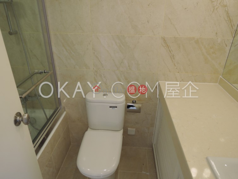 Nicely kept 3 bedroom with balcony | Rental, 25 Tai Hang Drive | Wan Chai District, Hong Kong | Rental | HK$ 43,000/ month