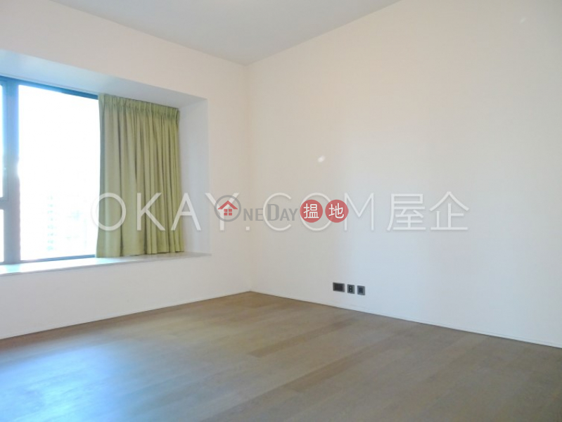 Rare 3 bedroom with balcony | Rental, Azura 蔚然 Rental Listings | Western District (OKAY-R84636)