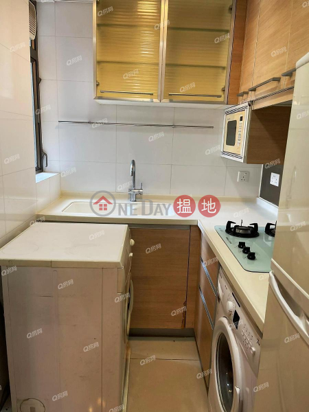 HK$ 23,000/ month, The Zenith Phase 1, Block 3, Wan Chai District, The Zenith Phase 1, Block 3 | 2 bedroom Mid Floor Flat for Rent