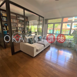 Charming 3 bedroom with parking | For Sale