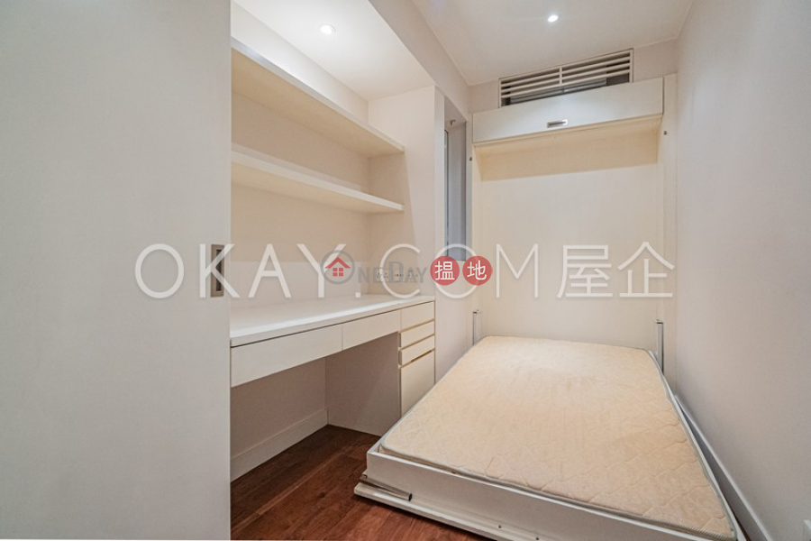 Popular 2 bedroom on high floor | For Sale | Sze Yap Building 四邑大廈 Sales Listings