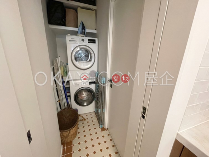 HK$ 75,000/ month 9 Broom Road Wan Chai District, Rare 3 bedroom with parking | Rental