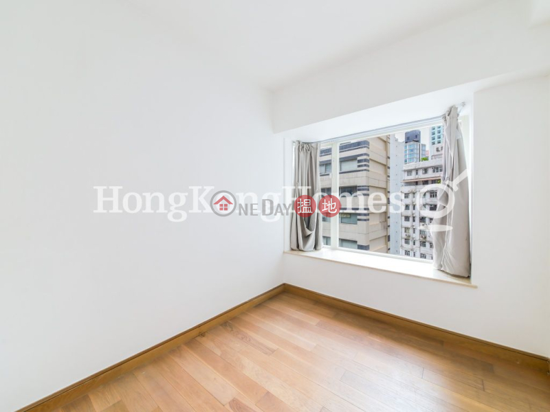 Property Search Hong Kong | OneDay | Residential Rental Listings | 3 Bedroom Family Unit for Rent at Centrestage