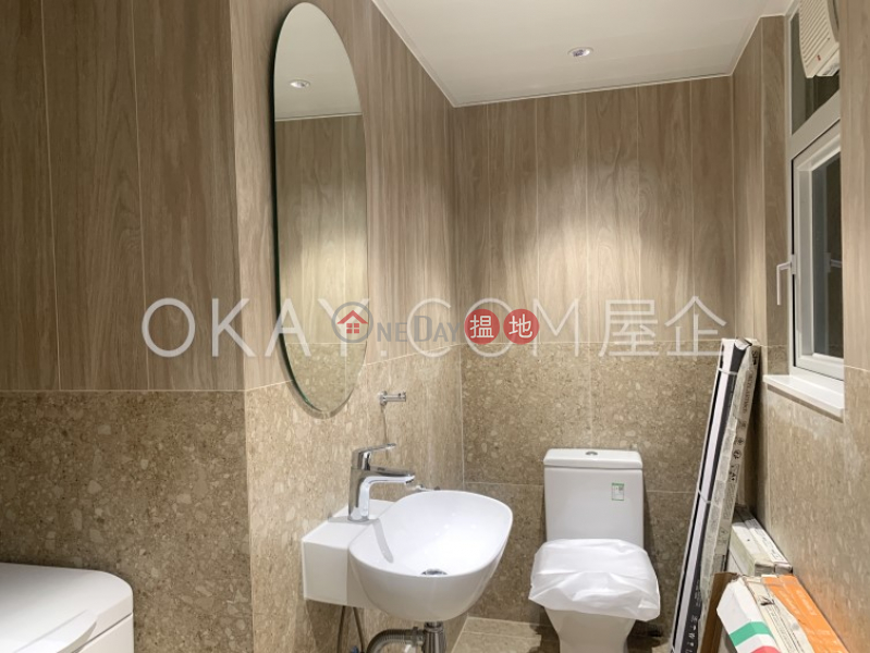 Gorgeous 1 bedroom in Mid-levels West | Rental, 1 Rednaxela Terrace | Western District, Hong Kong Rental, HK$ 33,800/ month