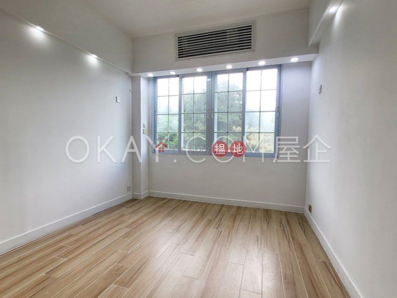 Property Search Hong Kong | OneDay | Residential | Sales Listings Lovely 3 bedroom on high floor with rooftop & parking | For Sale