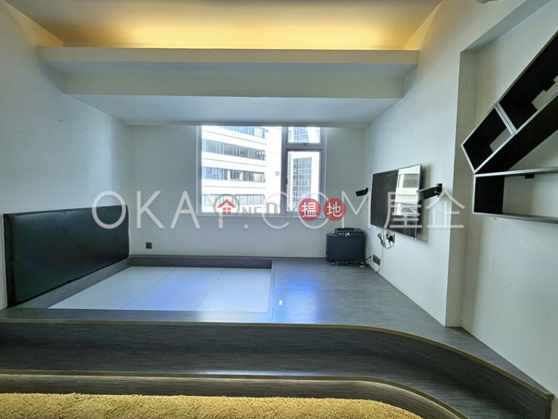 崇蘭大廈-中層|住宅|出租樓盤HK$ 40,000/ 月